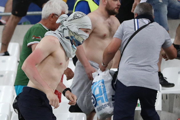 Δρακόντεια μέτρα και προσαγωγές για τα επεισόδια στο Euro