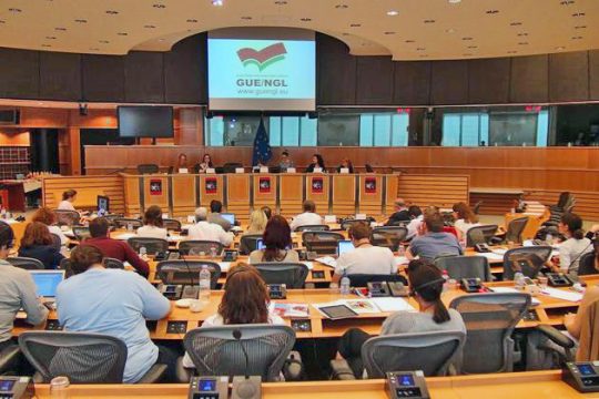 Κέρδη 2,5 δισ. € από το τράφικινγκ παιδιών