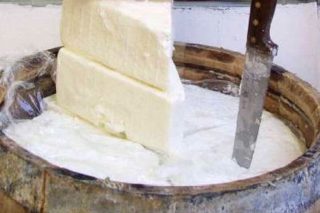 Συνάντηση με Τσίπρα για τη φέτα ζητούν οι κτηνοτρόφοι