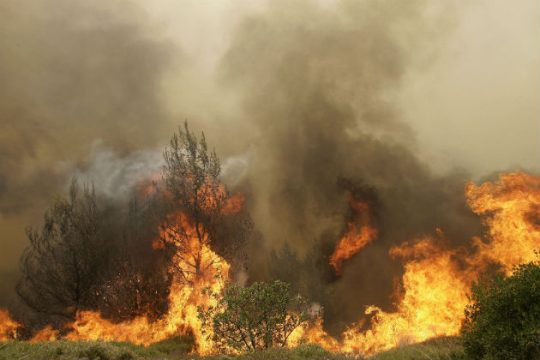 Υπό έλεγχο η πυρκαγιά στον Βαρνάβα