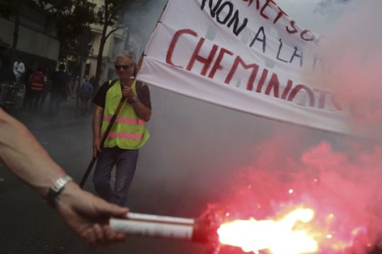 Διαδήλωση σε τεταμένο κλίμα στο Παρίσι