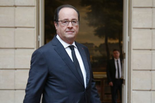 Απαγόρευση διαδηλώσεων λόγω Euro μελετά ο Ολάντ