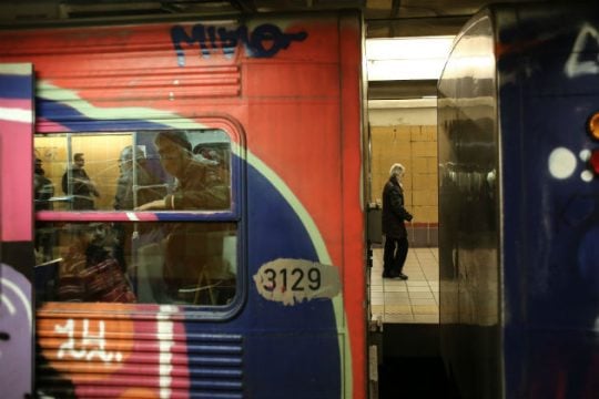 Η χελώνα και ο Ηλεκτρικός
