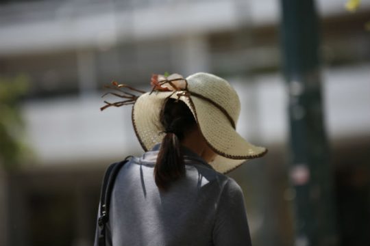 Καύσωνας και υγεία: τι να προσέχετε