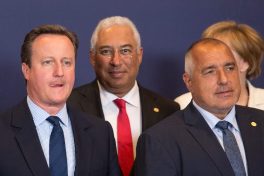 Σε ρυθμούς Brexit «χορεύουν» Βρυξέλλες και Λονδίνο