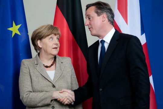 «Θολά» μηνύματα από το Βερολίνο για το Brexit