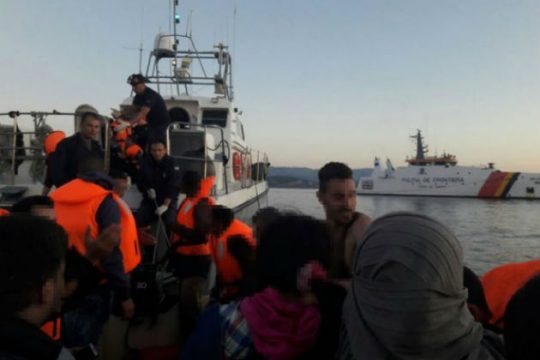 Καταγγελία για παράνομη επαναπροώθηση παρουσία της Frontex
