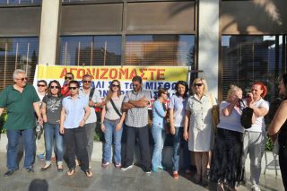 450 νέοι άνεργοι από τα δύο λουκέτα