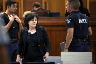 Ενοχλητική η Μάγδα Φύσσα!