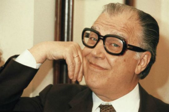Οι φίλοι φεύγουν, μένουν όσα ζήσαμε