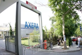 Πληρώστε τα χειρουργικά υλικά, αλλιώς περάστε του χρόνου