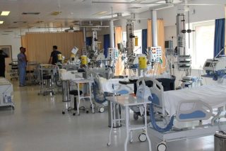 Τα «πιράνχας» δαγκώνουν ακόμα τη δημόσια υγεία