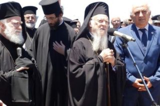 Αρχίζει η Σύνοδος, ανεβαίνουν οι τόνοι
