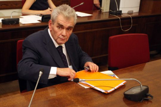 Επεισόδιο Παπαγγελόπουλου-Αθανασίου περί απειλών