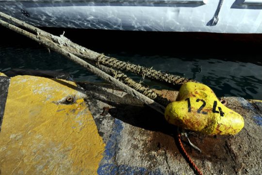 Συνεχίζεται η απεργία των λιμενεργατών
