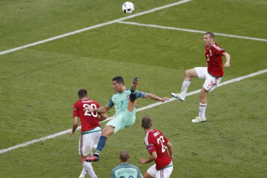 Έξω συναρπαστικοί, εδώ «ύποπτοι»!
