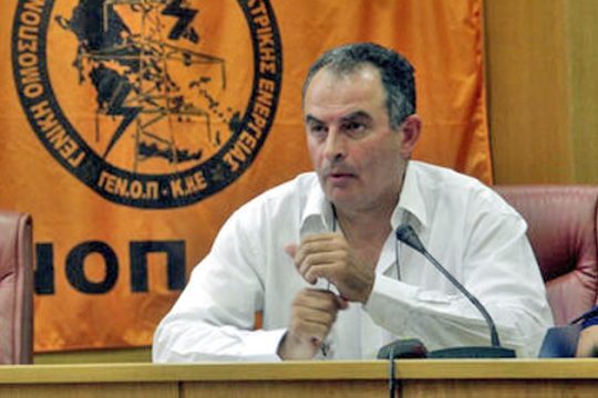 «Πόλεμος» για τα δίκτυα μεταφοράς της ΔΕΗ