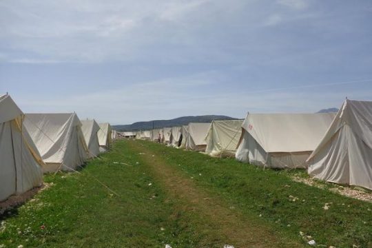 Μια στέγη για τους πρόσφυγες των Ιωαννίνων
