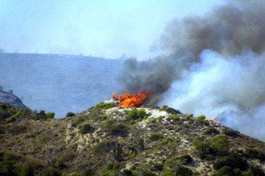 Περίπου 25.000 στρέμματα καμένης γης στη Ρόδο