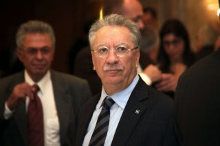 «Εμφύλιος» στην Τράπεζα Πειραιώς