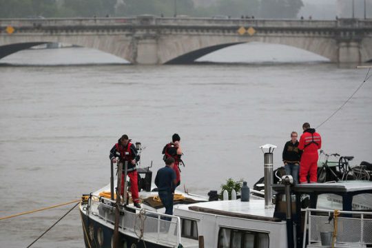 Παραμένει ο συναγερμός για τις πλημμύρες