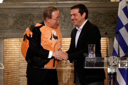 Το δώρο του Αλέξη Τσίπρα που θα… σώσει τον Μπαν Κι Μουν