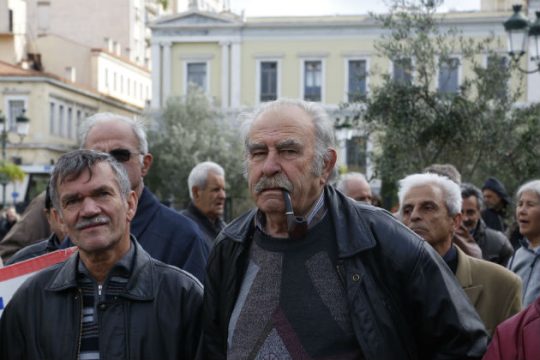 Επανυπολογισμός συντάξεων μέχρι τον Σεπτέμβριο του 2017