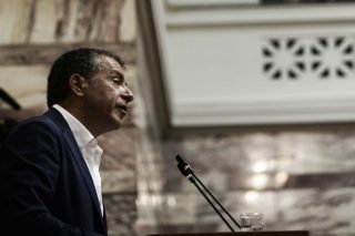 Σταύρος προκαλεί Φώφη