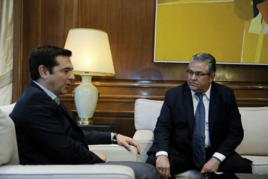 Διαφωνία Κουτσούμπα-Τσίπρα για τον εκλογικό νόμο
