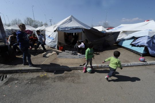 Επιχείρηση εκκένωσης του καταυλισμού στο Πολύκαστρο