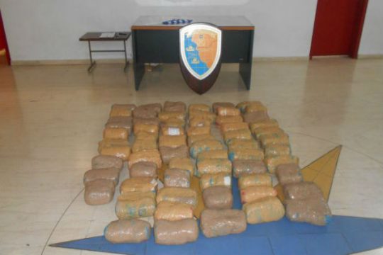 Εντοπίστηκαν 65 κιλά χασίς σε δεξαμενή νερού
