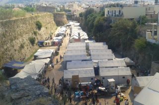 Προσπάθησε να χωρίσει δύο ομοεθνείς του και κατέληξε νεκρός