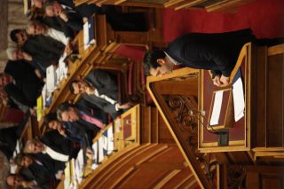 Μετωπική στο Σύνταγμα
