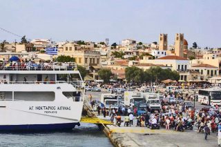 (Ναυτ)εργάτες σε γαλέρα!