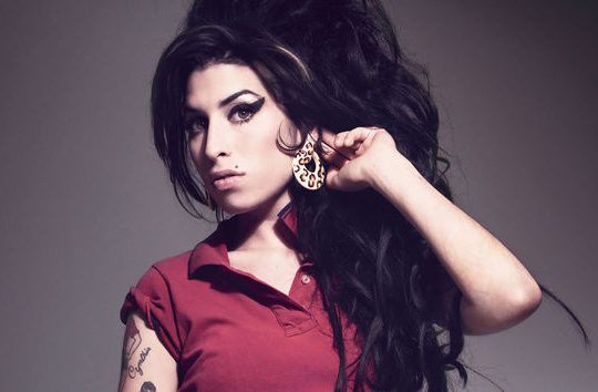 Δέκα αδισκογράφητα διαμάντια από την Amy Winehouse