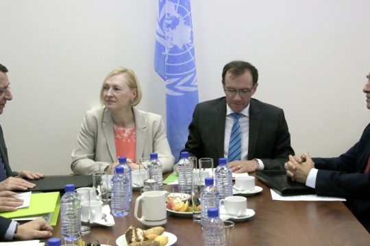 Κυπριακό: Σε θετικό κλίμα η συζήτηση του περιουσιακού