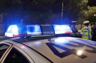 Συνταξιούχος αστυνομικός κατηγορείται για ασέλγεια σε ανήλικα κορίτσια