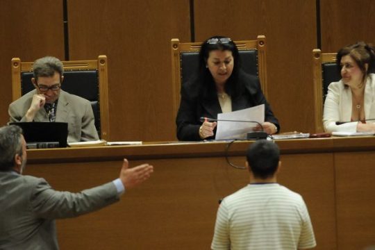«Δεν φοβήθηκαν τους αστυνομικούς οι χρυσαυγίτες»