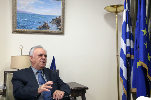 «Τα τρομολαγνικά σενάρια για τα εργασιακά υποκινούνται από εγχώριες δυνάμεις»