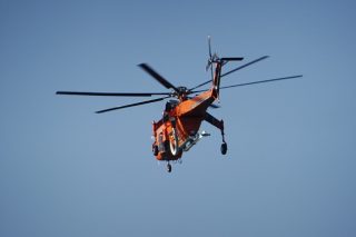Σε εξέλιξη πυρκαγιές σε Κάρυστο και Φθιώτιδα