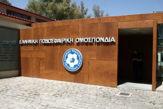 Κουτσοκούμνης: «Περνάει άμεσα ο κώδικας δεοντολογίας»