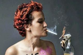 «Πουτάνα» γιατί υπερασπίζεται το σώμα της