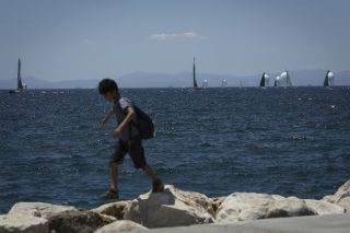 Η αιώνια λιακάδα… στο μυαλό των μαθητών