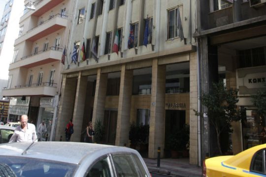 Έκρηξη σε ξενοδοχείο στη Βουλιαγμένη