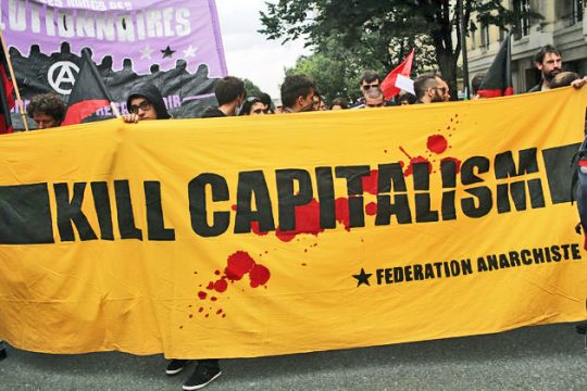 «Αβάντα» στα αφεντικά, καταστολή στους φτωχούς