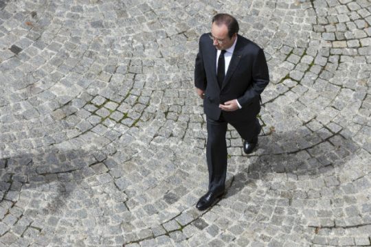 10.000 ευρώ τον μήνα για τα μαλλιά του Ολάντ
