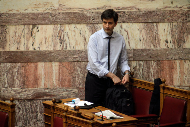 Ο Χουλιαράκης και το ελληνικό διαδίκτυο