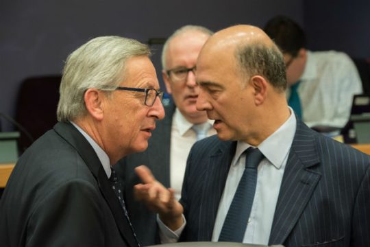 Ισπανία και Πορτογαλία κερδίζουν (πάλι) χρόνο για τα ελλείμματα