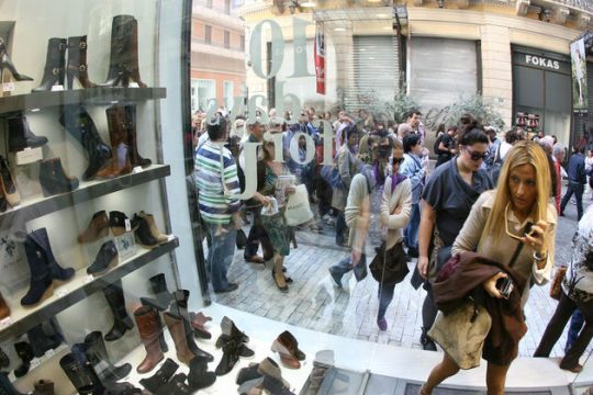 Αναζήτηση εσόδων με «σαφάρι» στην αγορά