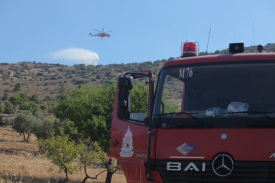 Μεγάλη δασική πυρκαγιά στην Κερατέα